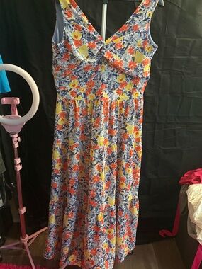 R&K Originals Floral Maxi Dress Size 10 NWT